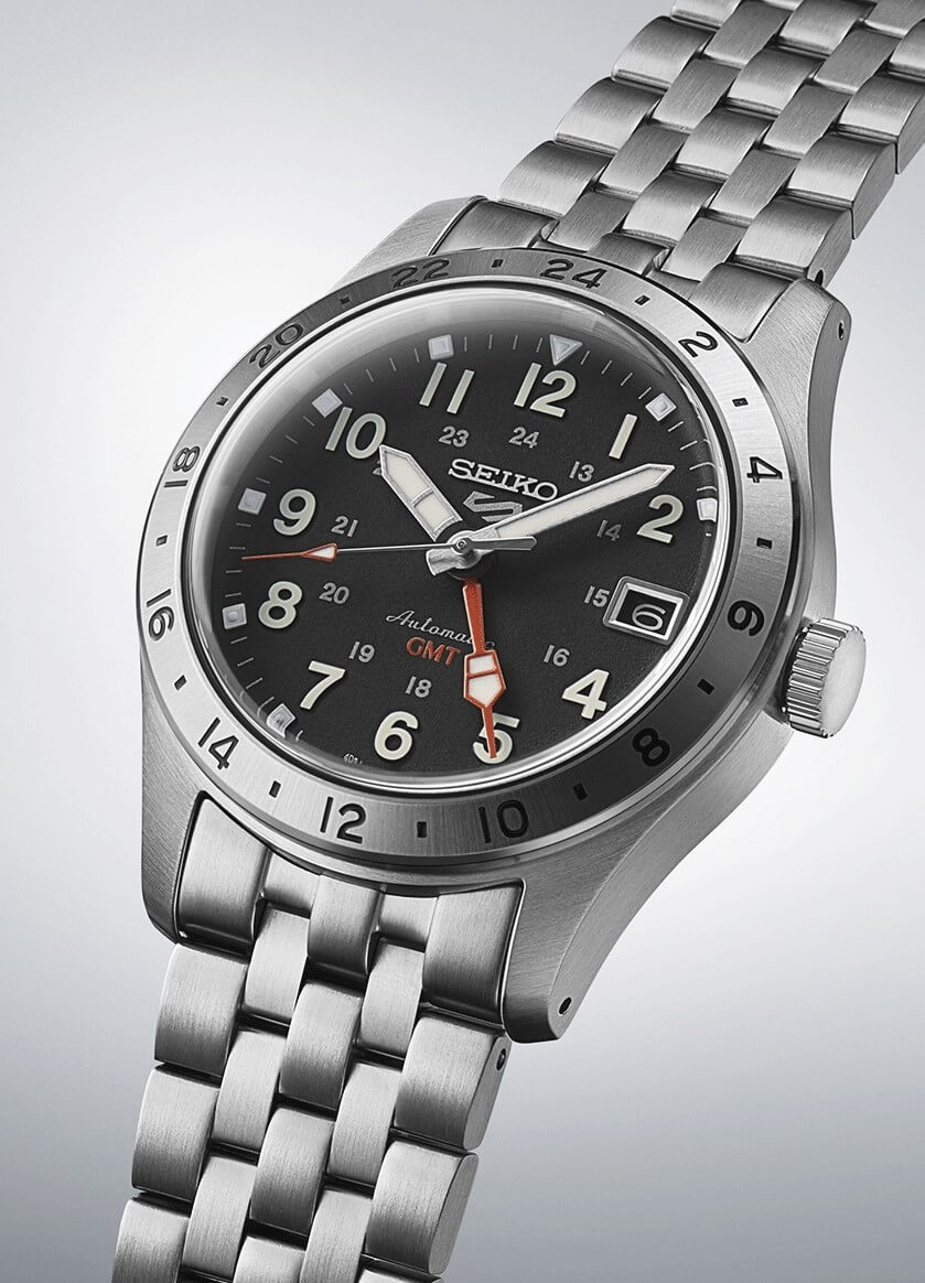 SEIKO 5 SPORTS